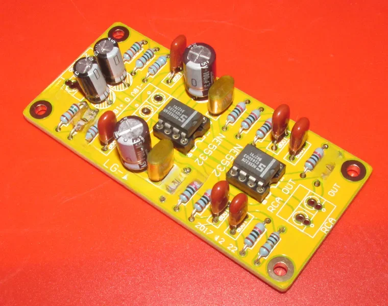 Aktualisiert Ausgewogene XLR zu Unsymmetrische RCA Vorverstärker Kopfhörer Dual OP AMP Circuit Board