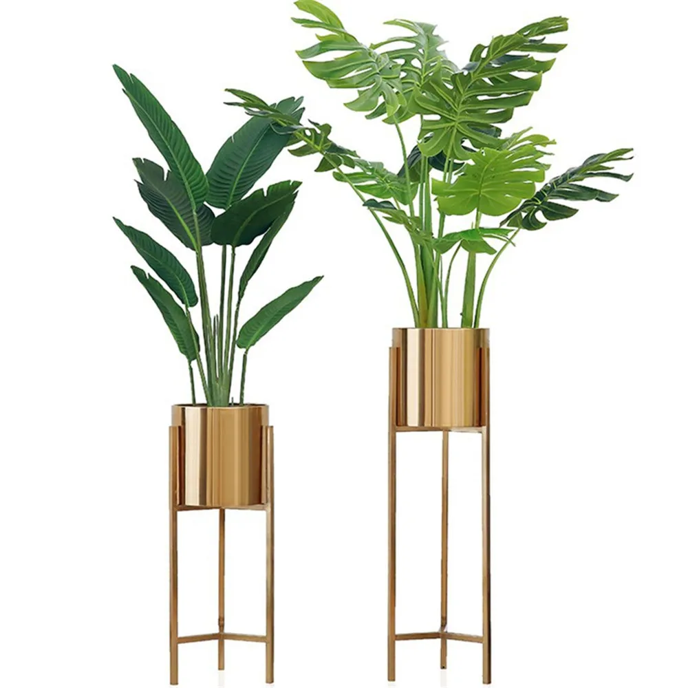 Luxus-Blumentopf aus goldenem Metall, Großer grüner Pflanzen-Stander im Innenbereich,