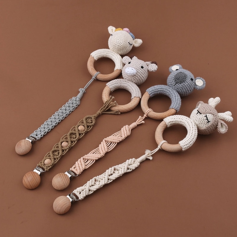 2021 NEW Handmade Cotton Rope Baby Pacifier Clip Chain Beech Wood Pacifier Clip Soother Holder Infant Teething Chain