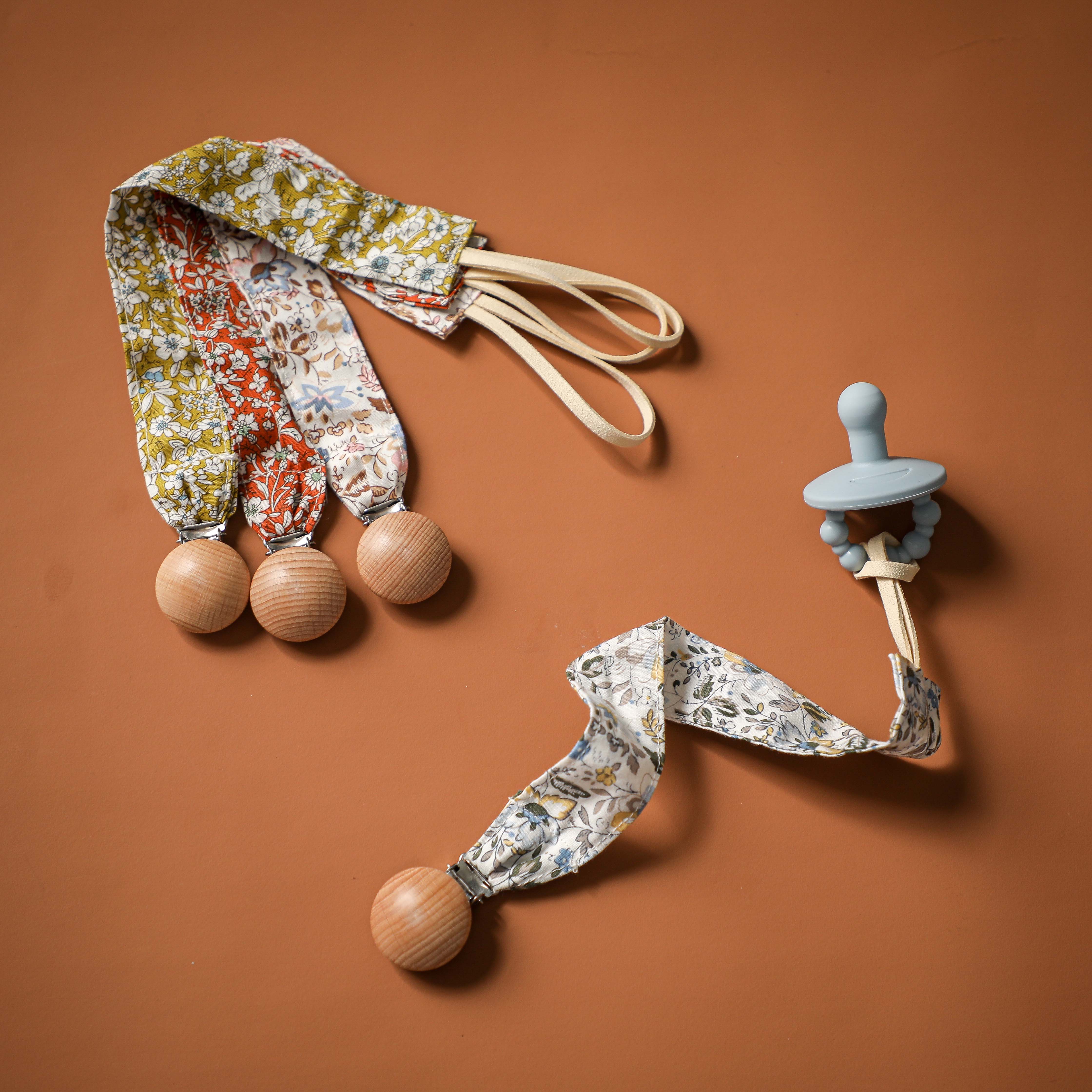 New Floral Cloth Pacifier Chain Cotton Fabric Soother Nipples Holder Baby Teether Eco-friendly Dummy Clips Holder Gift for Kids
