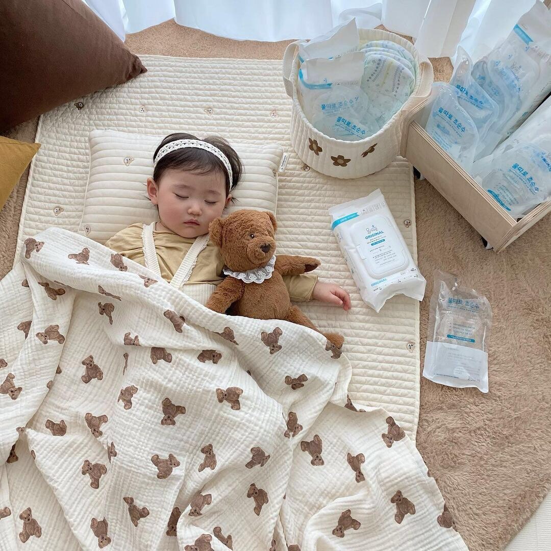 Swaddle Blanket Baby Blankets Newborn 2 Layers Bear Print Cotton Gauze Muslin Infant Girls Boys Bedding Stroller Cover Blanket
