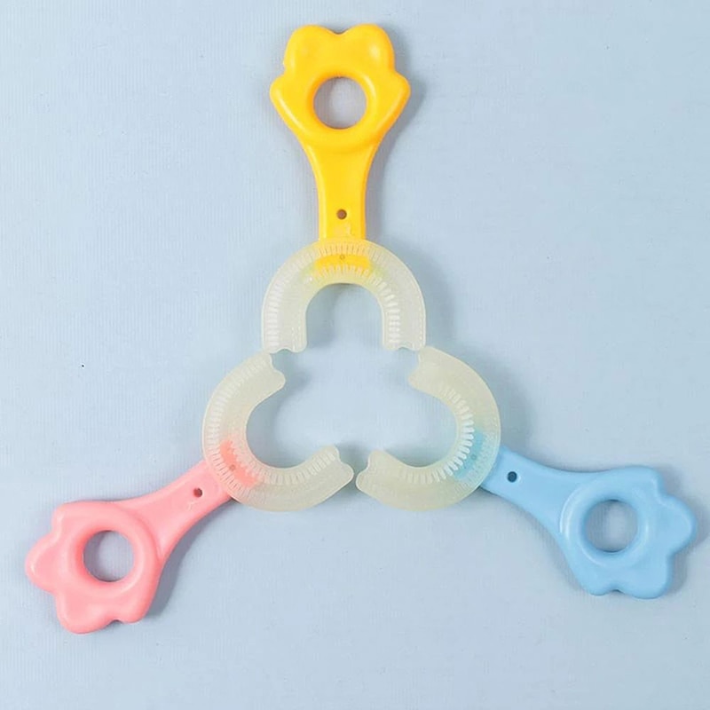 Hot 2-12 Years Old Hand-Held Soft 360-Degree Star U-Shaped Kids Toothbrush Children's Silicone Care Oral Cleaner