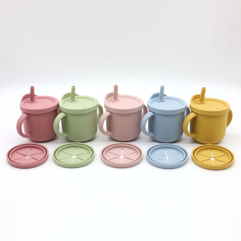 BPA Free Baby Kids Silicone Food Storage Box with Straw Solid Color Baby Snack Cup Portable Children Snacks Container with Lid