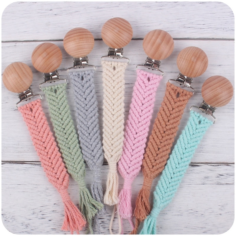 Wooden Pacifier Clips Cotton Dummy Chain Holder Newborn Soother Chains Nipple Holder for Babies Chew Teething Toy Baby