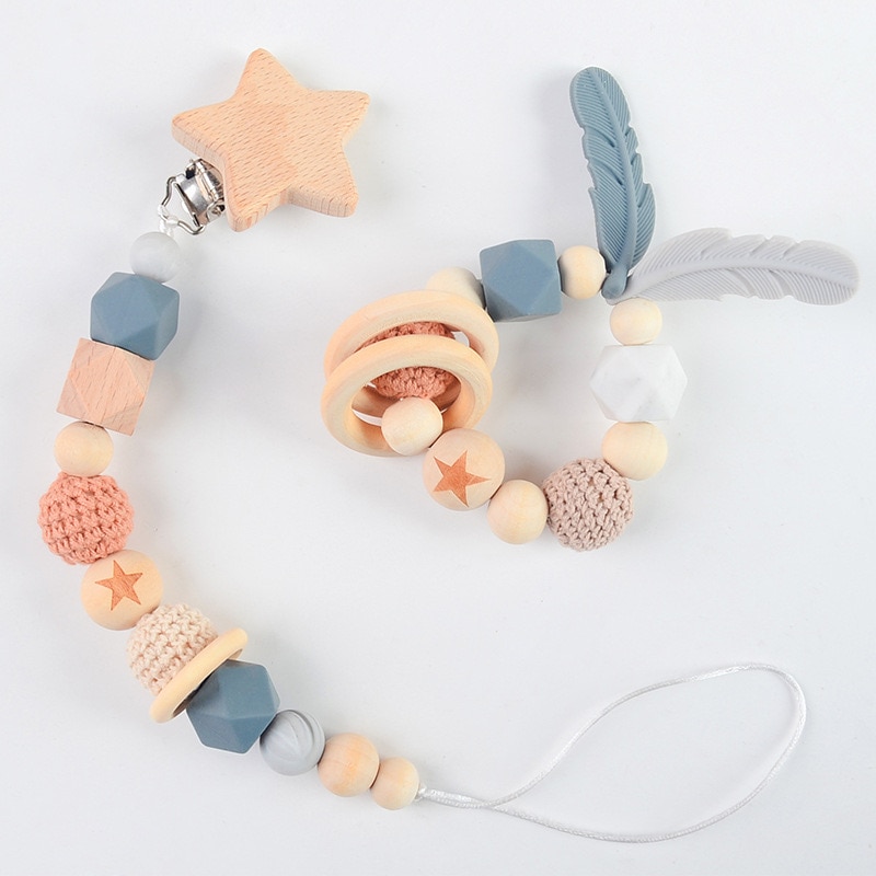 Baby set toy gift Crochet yarn ball anti-drop chain Bracelet Beech animal heart pacifier clip