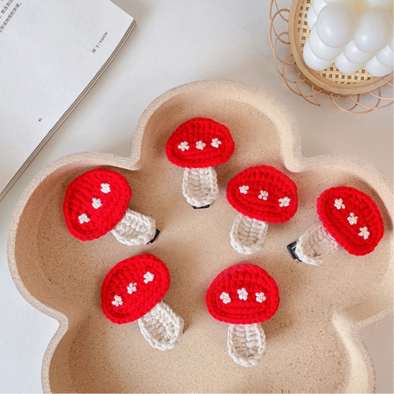 Mushroom Shape Cute BB Clip Handmade Wool Crochet Headwear Baby Fairy Princess Girl Hairpin Flower Children's Hair Accessor