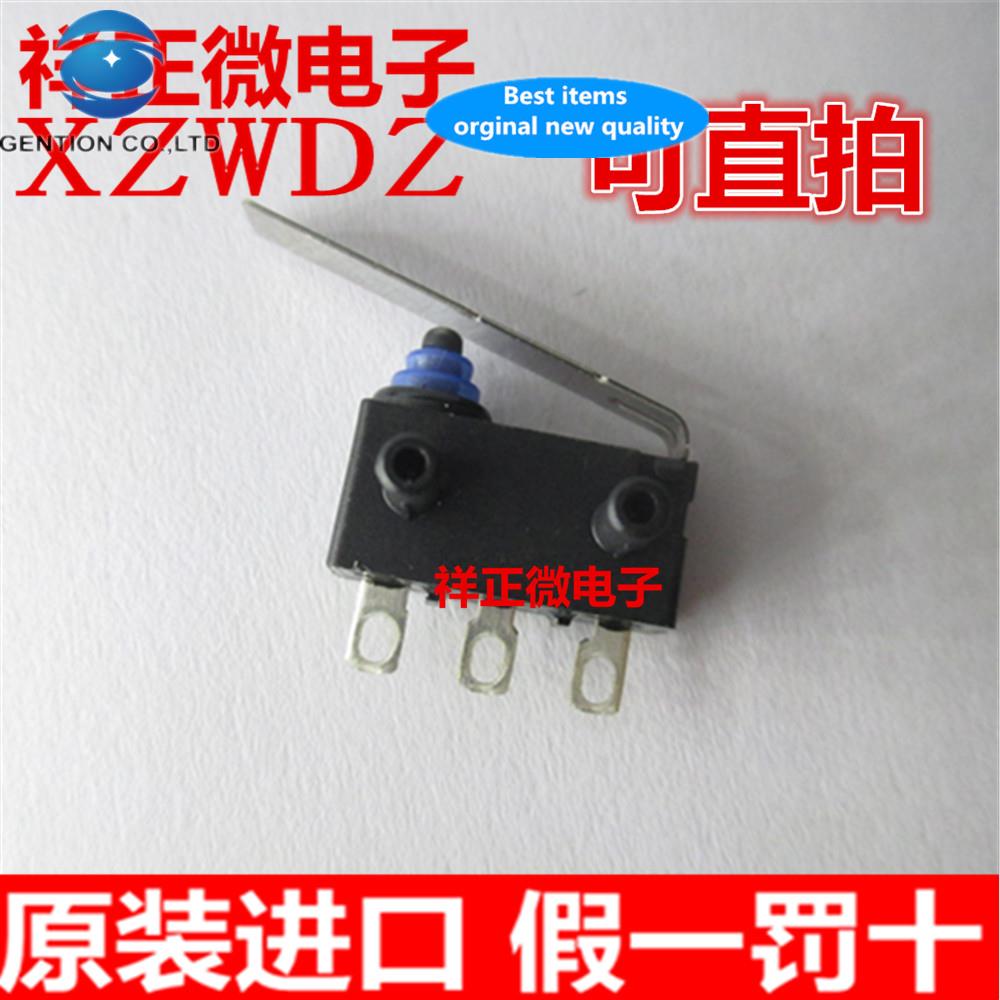5pcs orginal new touch switch D2HW-BL251H car switch Mai P gear switch accessories micro switch