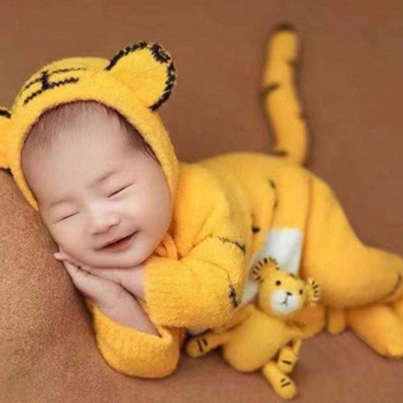 Newborn Photography Props Baby Cute Tiger Romper Hat Doll Tail Fotografia Clothe