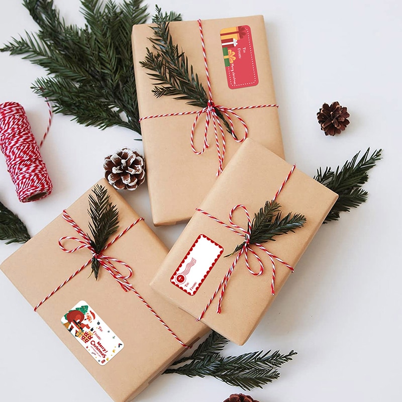 10Pcs/pack Merry Christmas Sticker Gift Name Tags Present Seal Label Stickers Cards Envelopes Seal Gift Tags Ornament Decoration