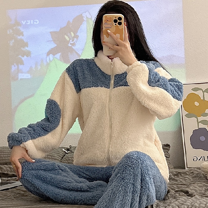 Casual Color Contrast Sports Flannel Pajamas for Women Winter Thickened and Fleece Warm Two-piece Loose Home Dress Set