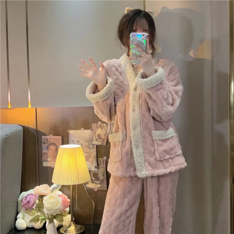 Coralline PJ Suit Women's Winter New Flannelette Thickened Can Be Worn Outside The Home Dress Ladies Thermal PJ Suit Two Pi