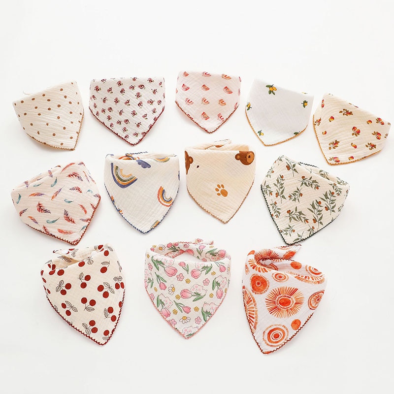 2022 Baby Lace Printed Bib Cotton Triangle Scraf Baby Drool Towel Newborn Feeding Saliva Towel Burp Cloth for Baby Girls and Boy