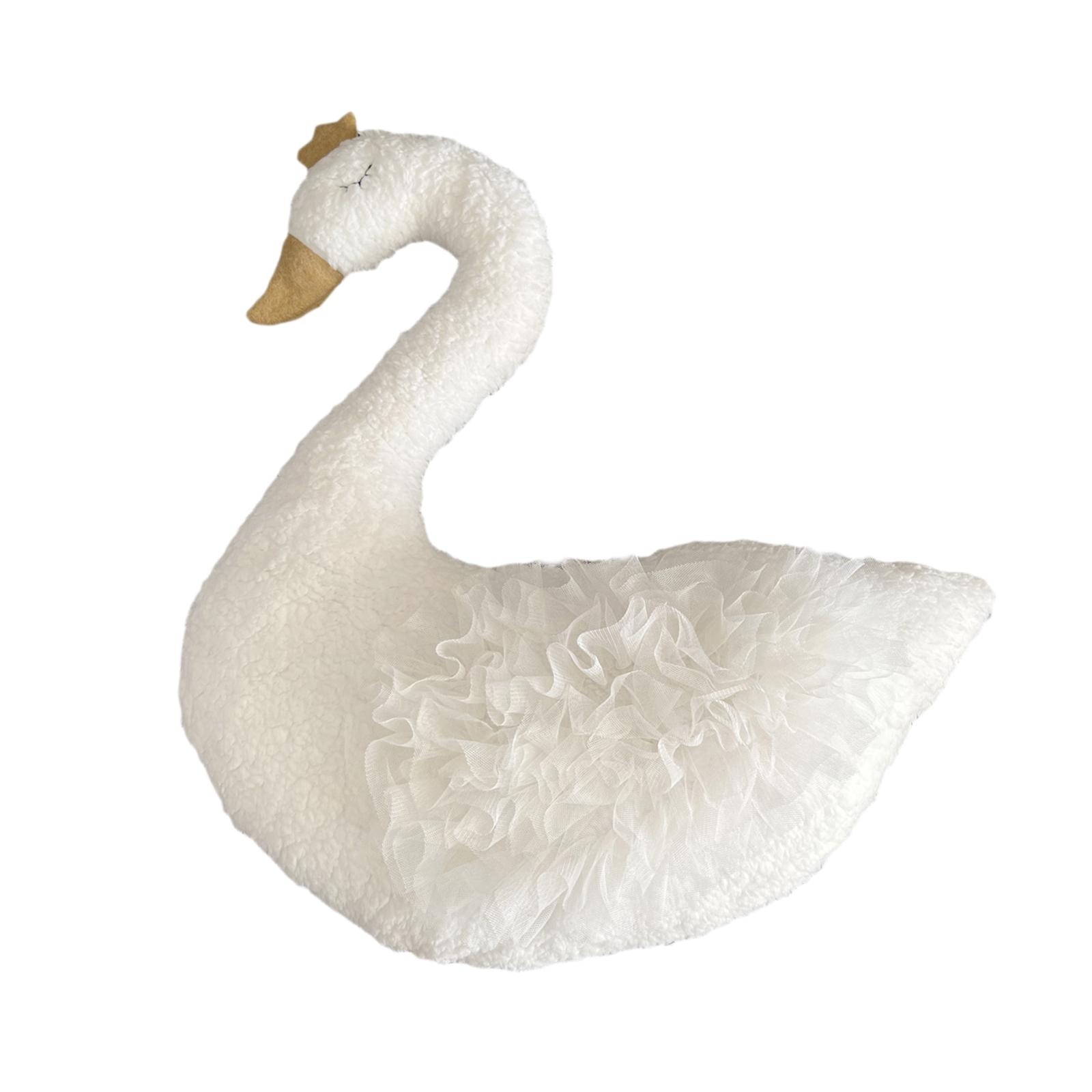 Posing pillow Animal Pillow, Adorable Poses Decor, Pillow Picture Outfits, Kids