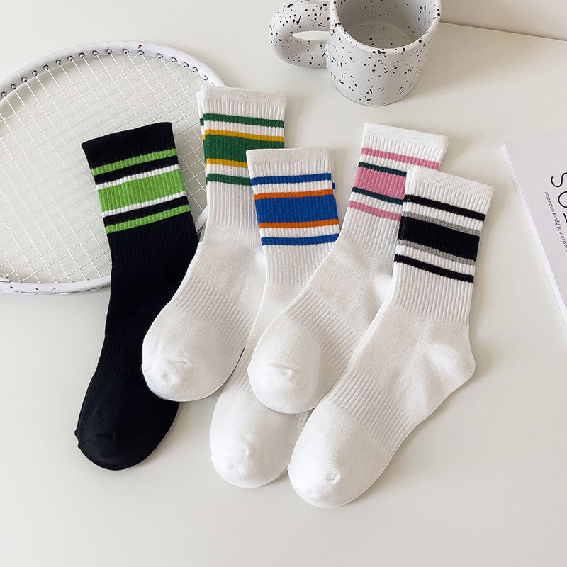 Color Stripe Man Socks Fashion White Black Street Hip Hop Sports Cotton Sock Breathable Harajuku Calcetines Hombre