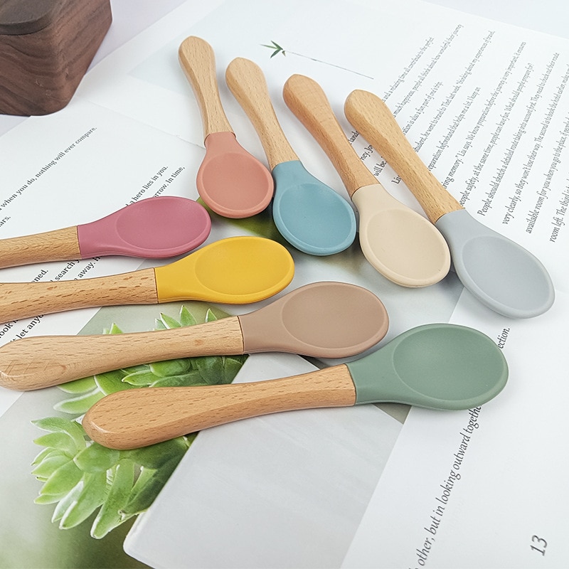 Baby Learning Spoon Baby Soft Silicone Spoon Candy Color Safety Non-Slip Utensils Children Kids Boy Girl Food Feeding Tool