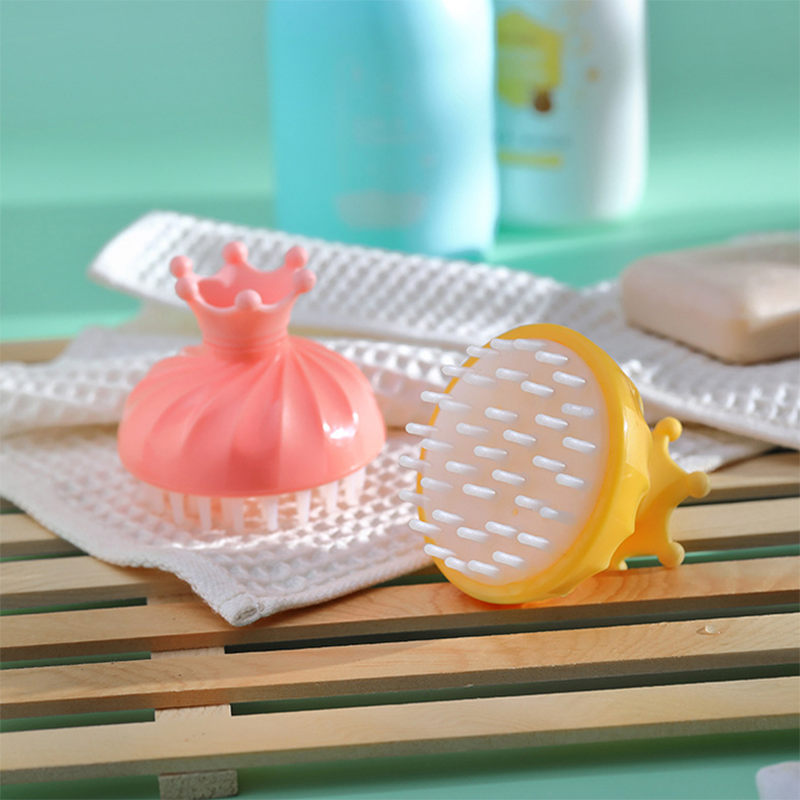 Baby Silicone Shampoo Brush BPA Free Cleaning Mud Dirt Remover Kids Head Massage Brush Anti-Dandruff Brush Washing Hair Tool