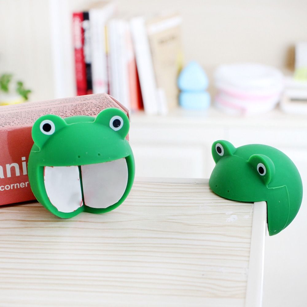 2pcs Cartoon Animail Corner Protector Baby Proof Bumpers Safety Corner Guards for Child Security Self-Adhesive Silicone Corner