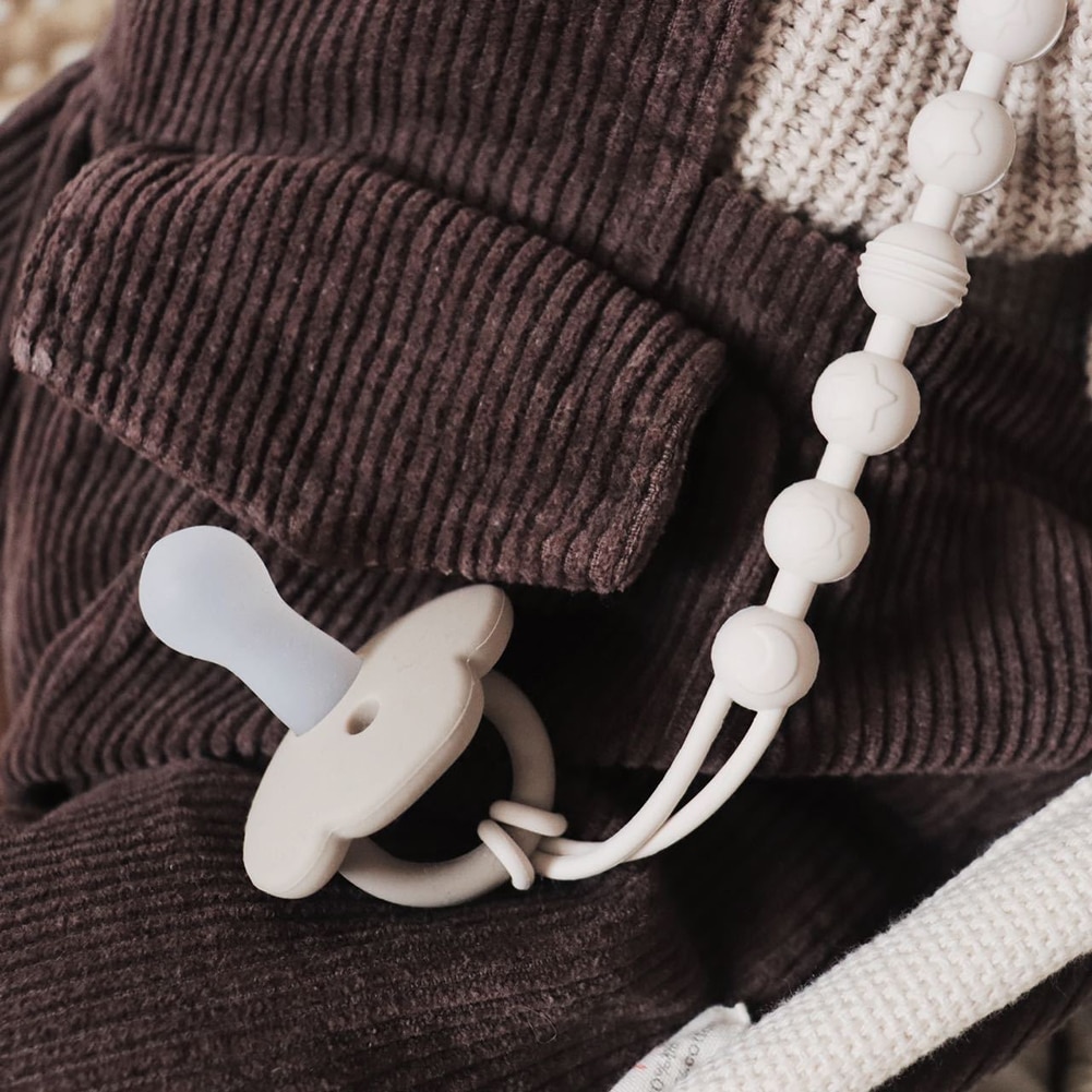 Silicone Baby Pacifier Clip High Temperature Resistant Toddler Pacifier Holder For Toddler