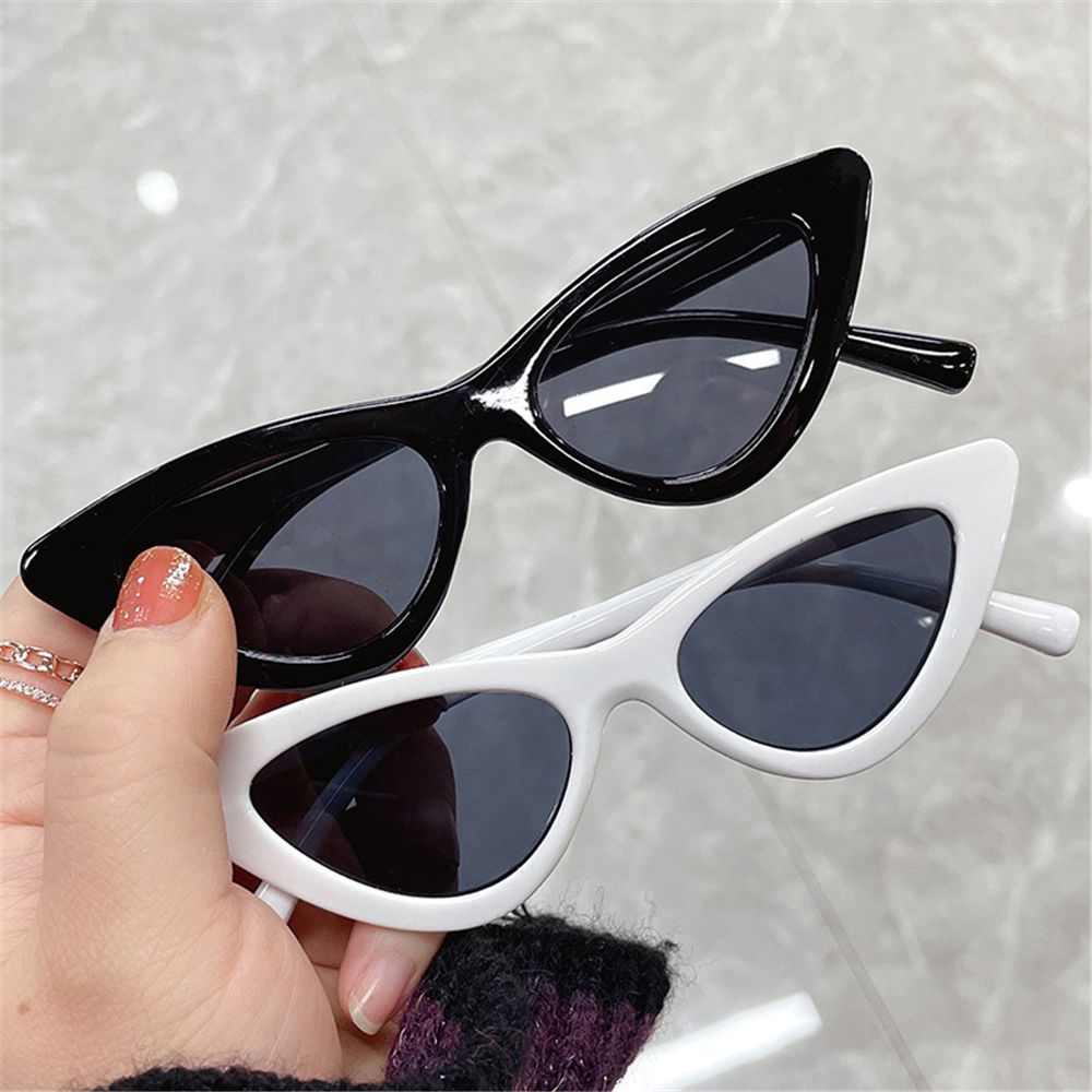 2023 Summer Kids Sunglasses Retro Narrow Frame Cat Eye Sunglasses Fashion Party Favor Cool Glasses For Boys Girls 3-9 Years