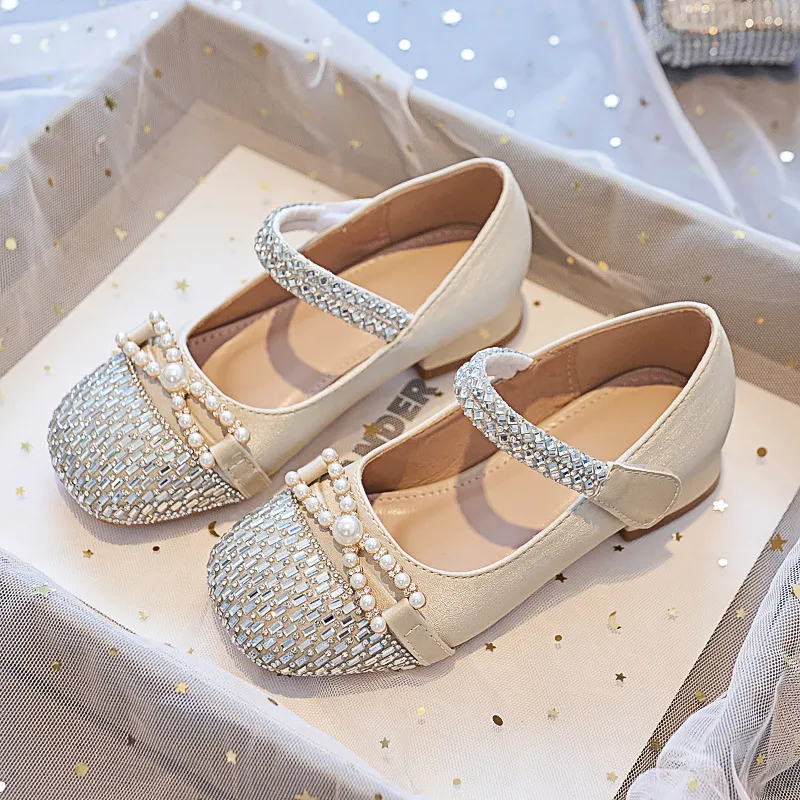 Children's Shoes with Heels Shiny Fashion Rhinestone Strap Princess Shoes for Girls Elegant Bling Wedding Party Kid Leather