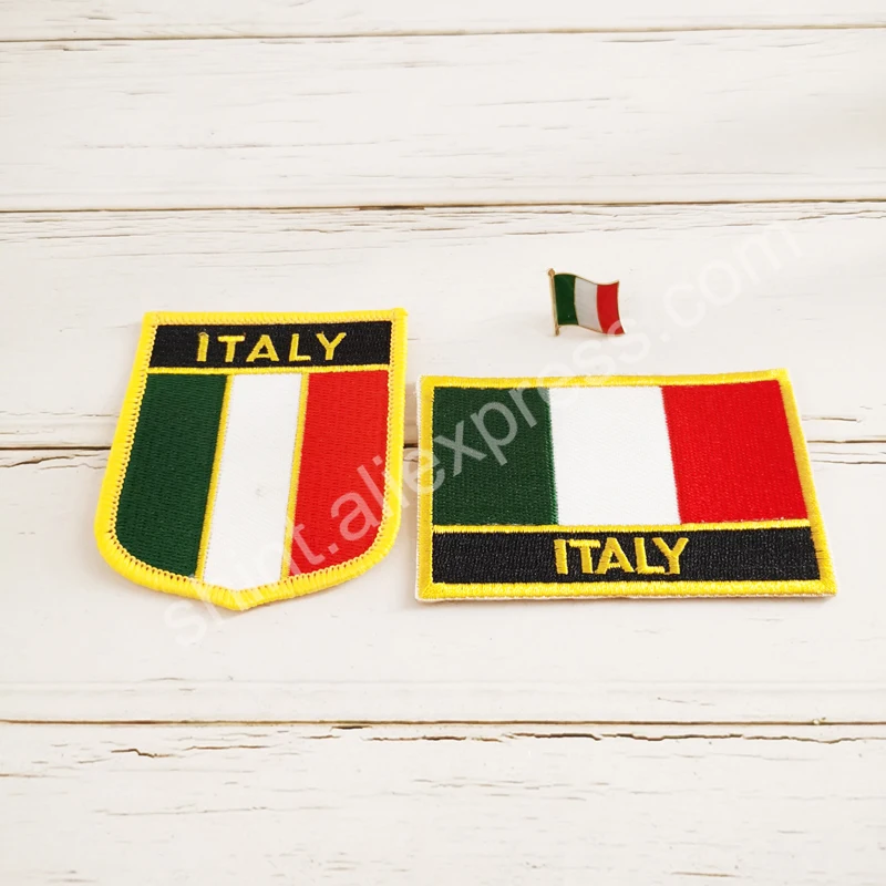Italien Nationalflagge Stickerei Patches Abzeichen Schild und quadratische Form Pin ein Set auf dem