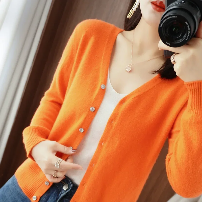 Vrouwen Vesten 2023 Herfst Winter Enkele Breasted Knitwears Lange Mouwen Warm Gebreid Vest Koreaanse