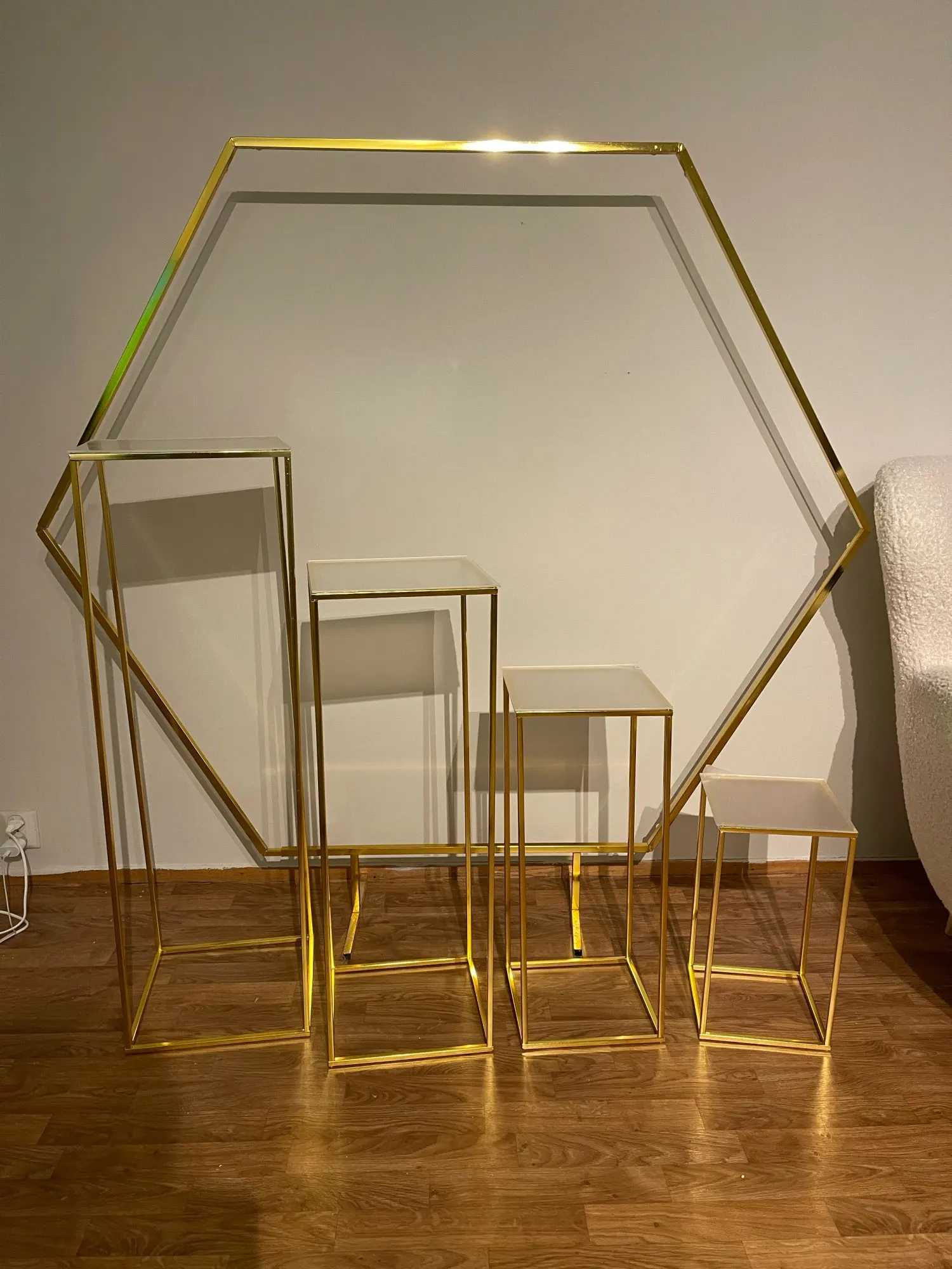 Shiny Gold Hexagonal Arch Outdoor Lawn Flower Plinth Iron Frame Wedding Party Background Props