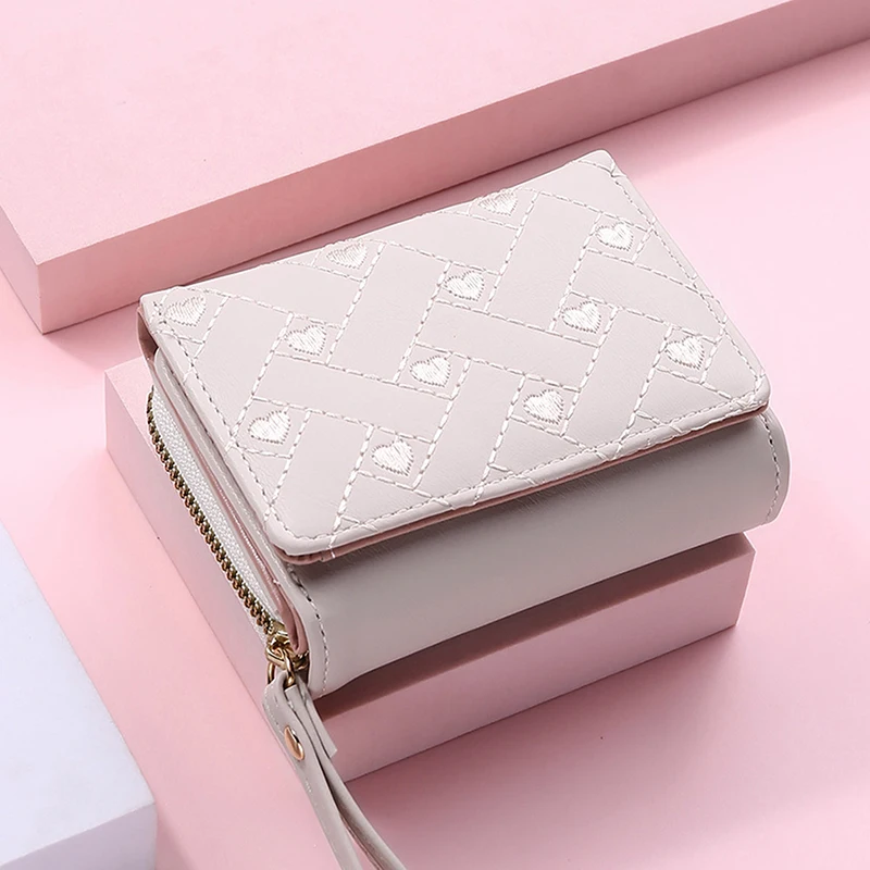 Women's Wallet Tri Fold Card Bag PU Multi Objects Pocket Short Fashion Embroidered Love Pattern