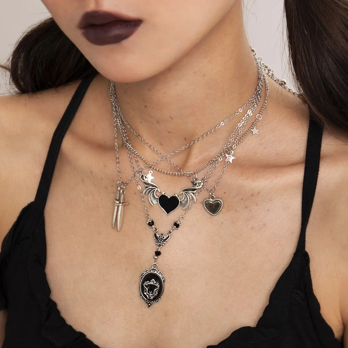 5Pcs/Set Goth Demon Wings Sword Black Heart Pendant Necklace for Women Unique Silver Color Star Link