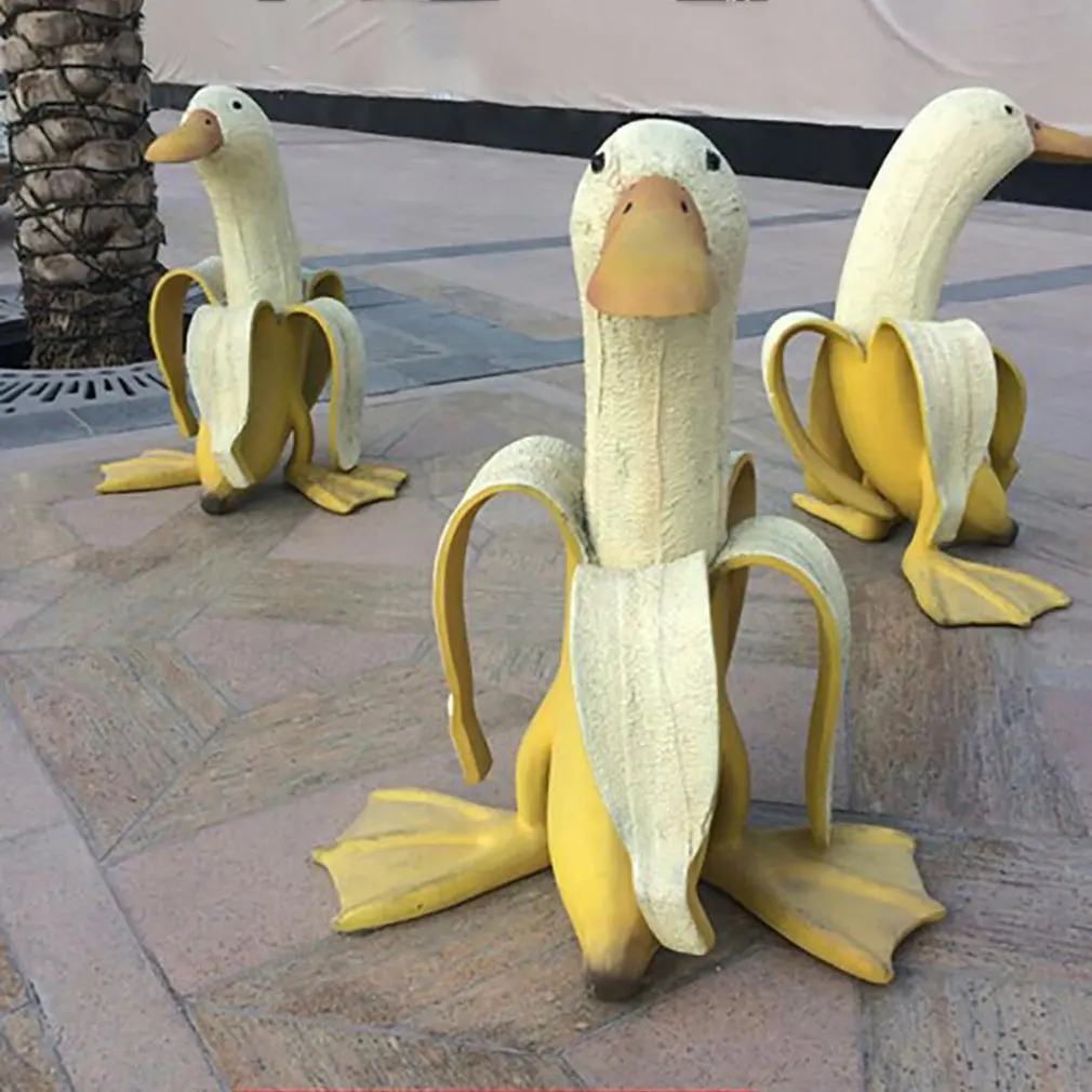 Banana Duck Creative Garden Decor Sculptures Yard Vintage Gardening Decor Art Whimsical Peeled