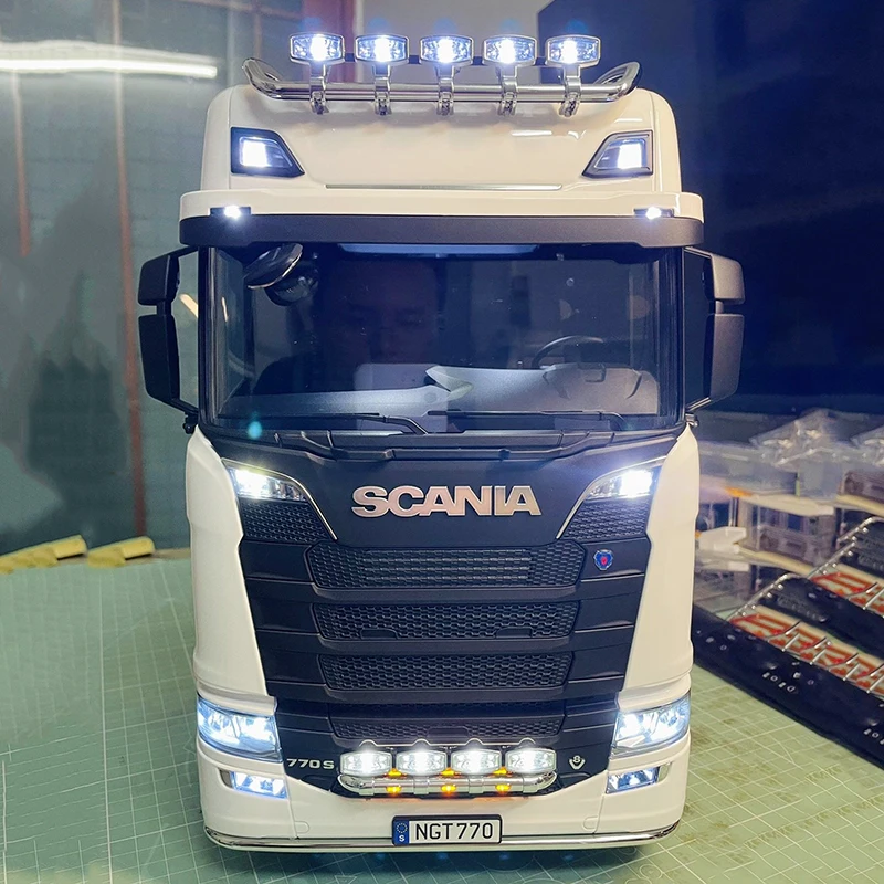 TAMIYA 770S 1/14 6X4 RC Truck Tractor RTR Version with Light and Sound System Tractor Model Boy