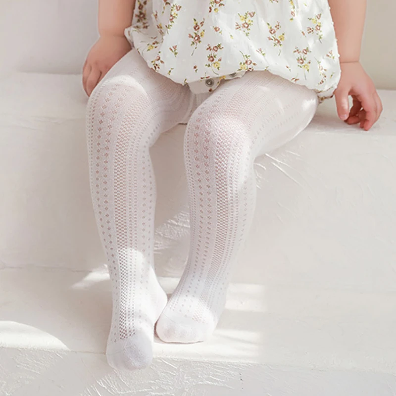 2024 neue Sommer Kinder Mädchen dünne Strumpfhosen einfarbig 0-8y Baby Mesh hohle Leggings Strümpfe