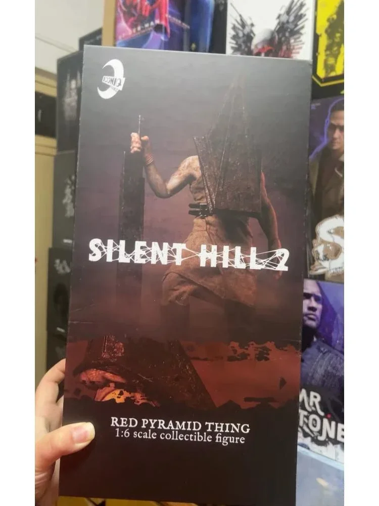 Auf Lager Gecco Silent Hill 2 Silent Hill Dreieck Kopf Henker Kunst Statue Spielzeug