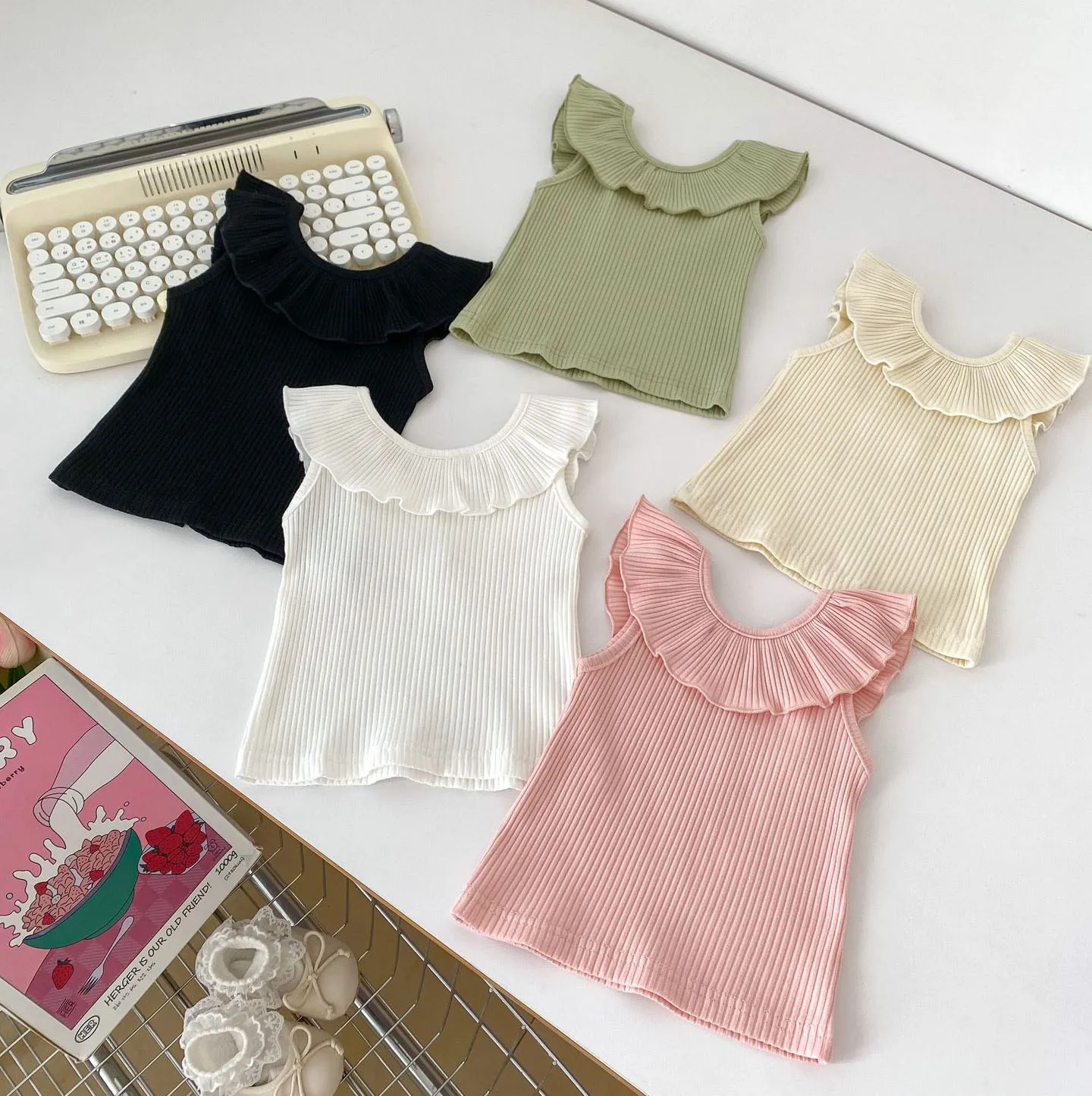 2024 Sommer neue Mädchen Süßigkeiten Farbe süße Baby Tank Top Lotus blatt Kragen Weste Kleinkind