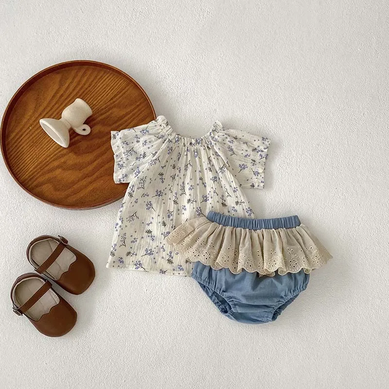 2024 Sommer 2 Stück Baby kleidung Set Blumen hemd und Spitze Bloomer Neugeborene Mädchen Anzüge