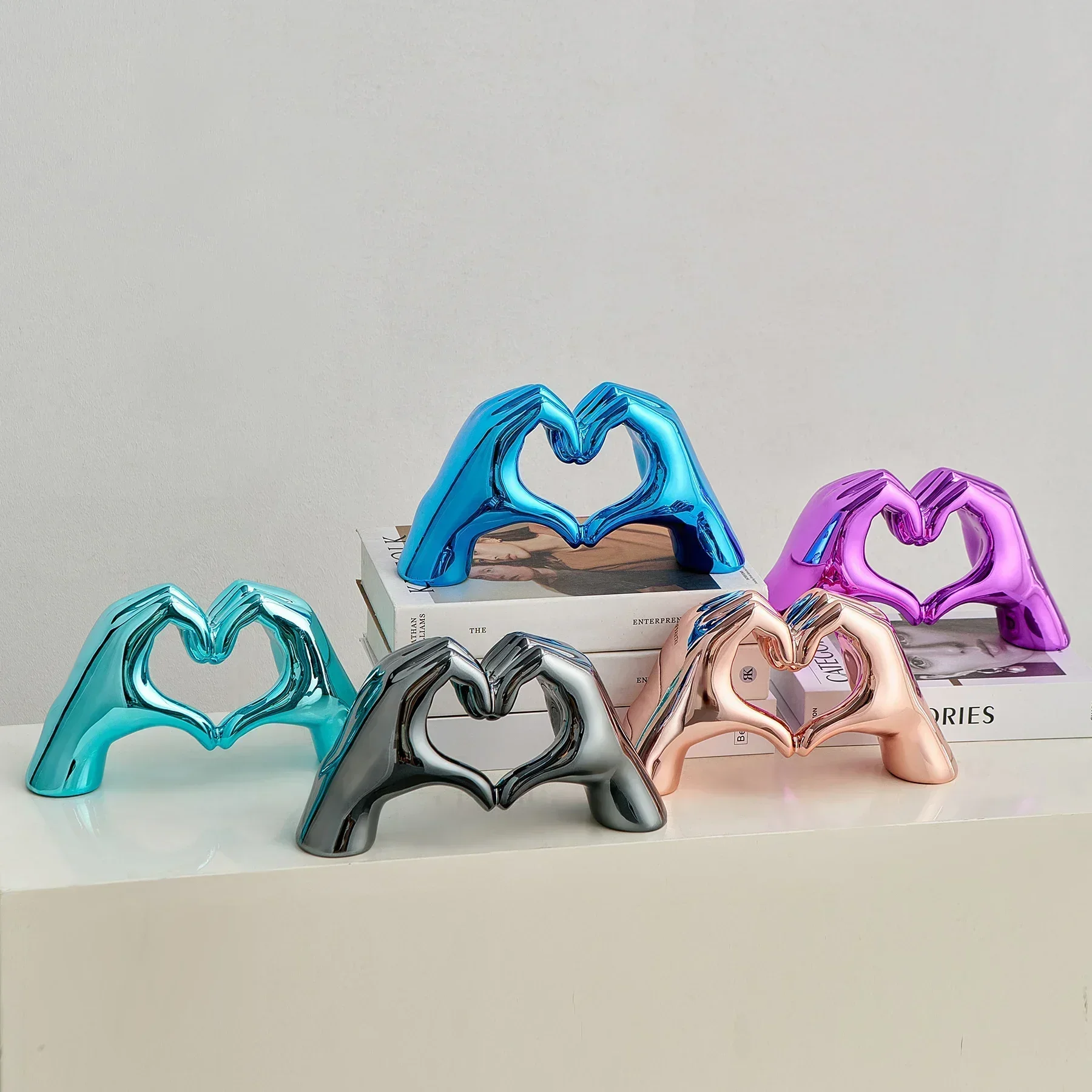 Minimalismus Haupt dekoration Liebe Geste Skulptur abstrakte Herz Hand Skulptur & Figur Ornament