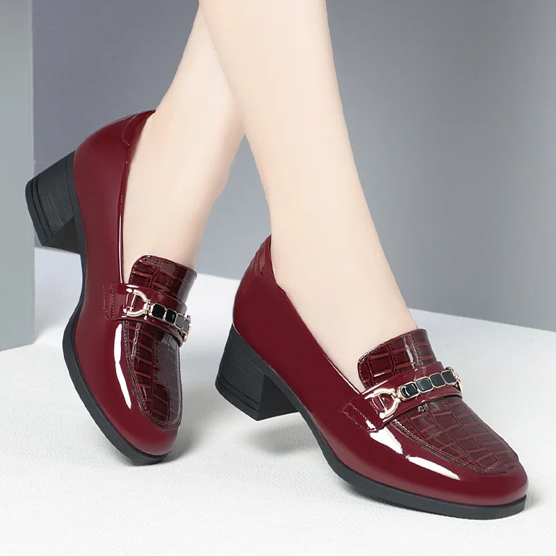 Vintage britischen Stil tiefen Mund Lack leder Schuhe Frauen Pumps 2024 Spring Block High Heels