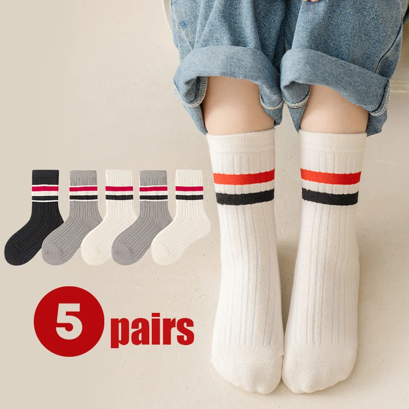 5 paare/los neue gestreifte Kinder socken gekämmte Baumwolle Student Sport Mid-Tube Socken weiche