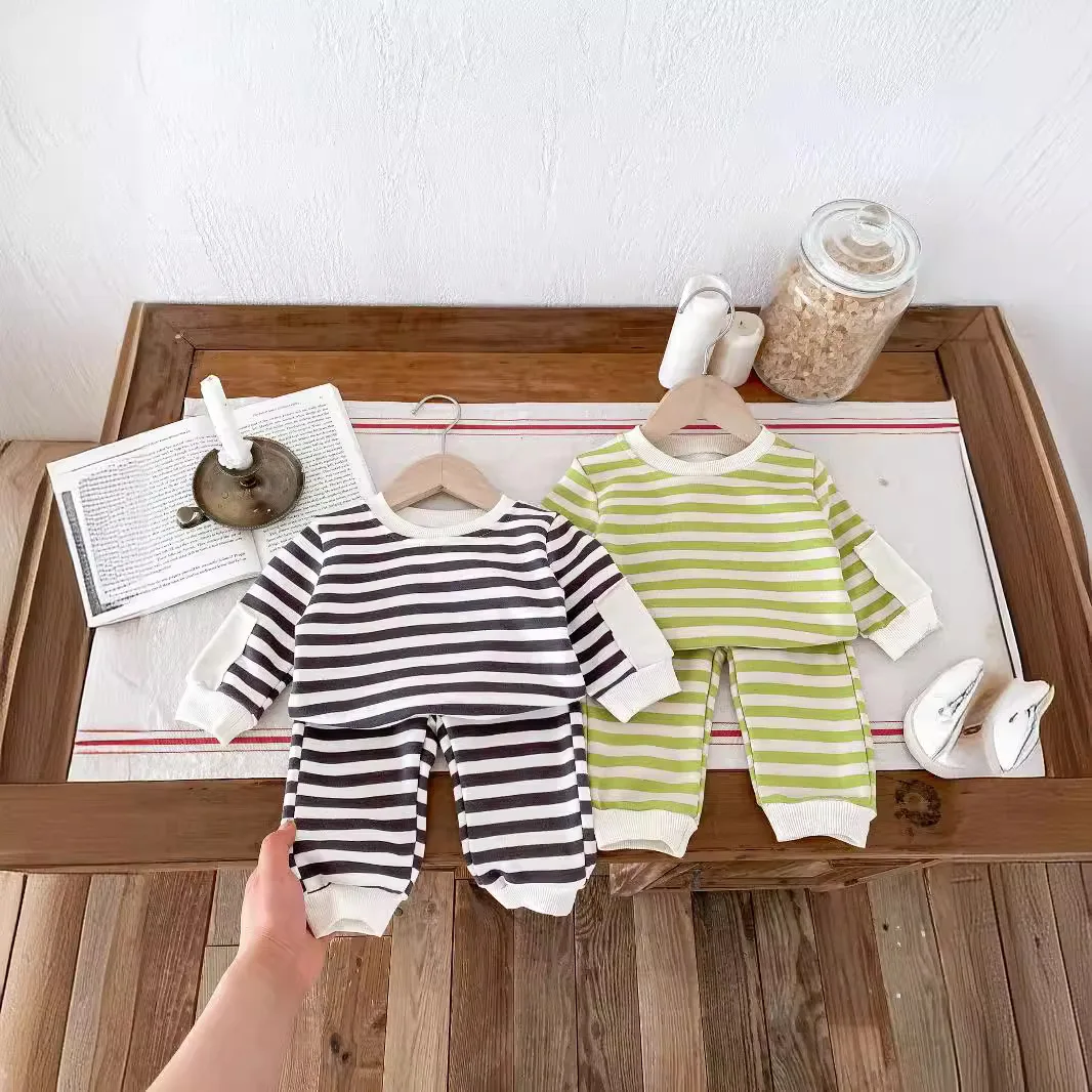 Ins Herbst Baby gestreifte Langarm Pullover Sweatshirt Hosen Set: Säugling stilvolle Top und Hosen
