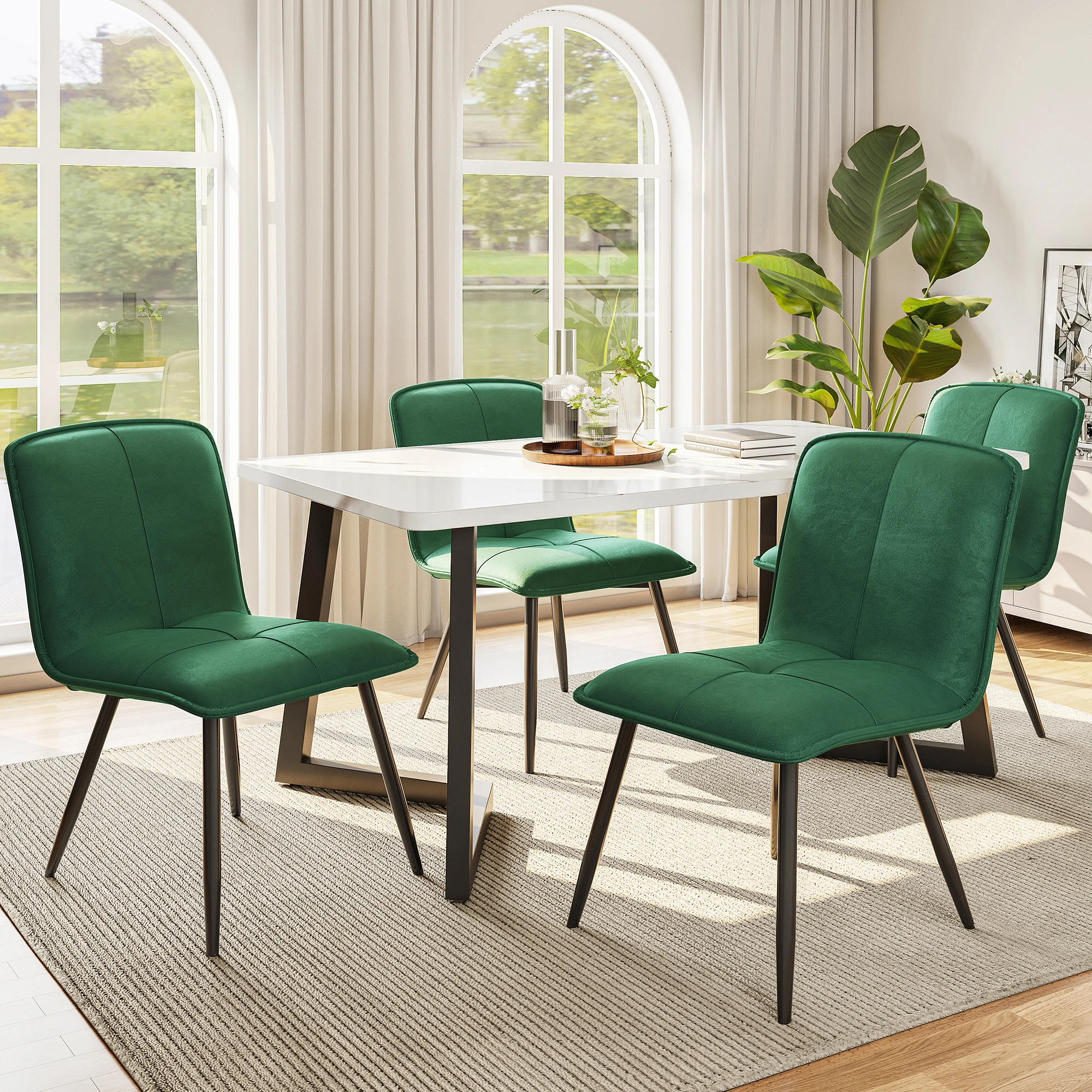 4er-Set Esszimmerstühle mit Rückenlehne, ergonomische Polsterstühle aus Samt in Dunkelgrün,