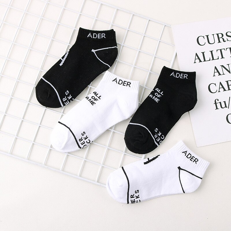 New Tide brand creative simple Korean socks English letter cuffed striped female socks College style short cotton socks