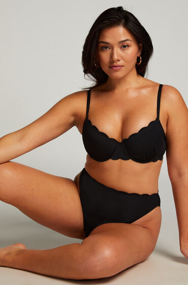 Hunkemöller Scallop Padded Underwired Bikini Top Black