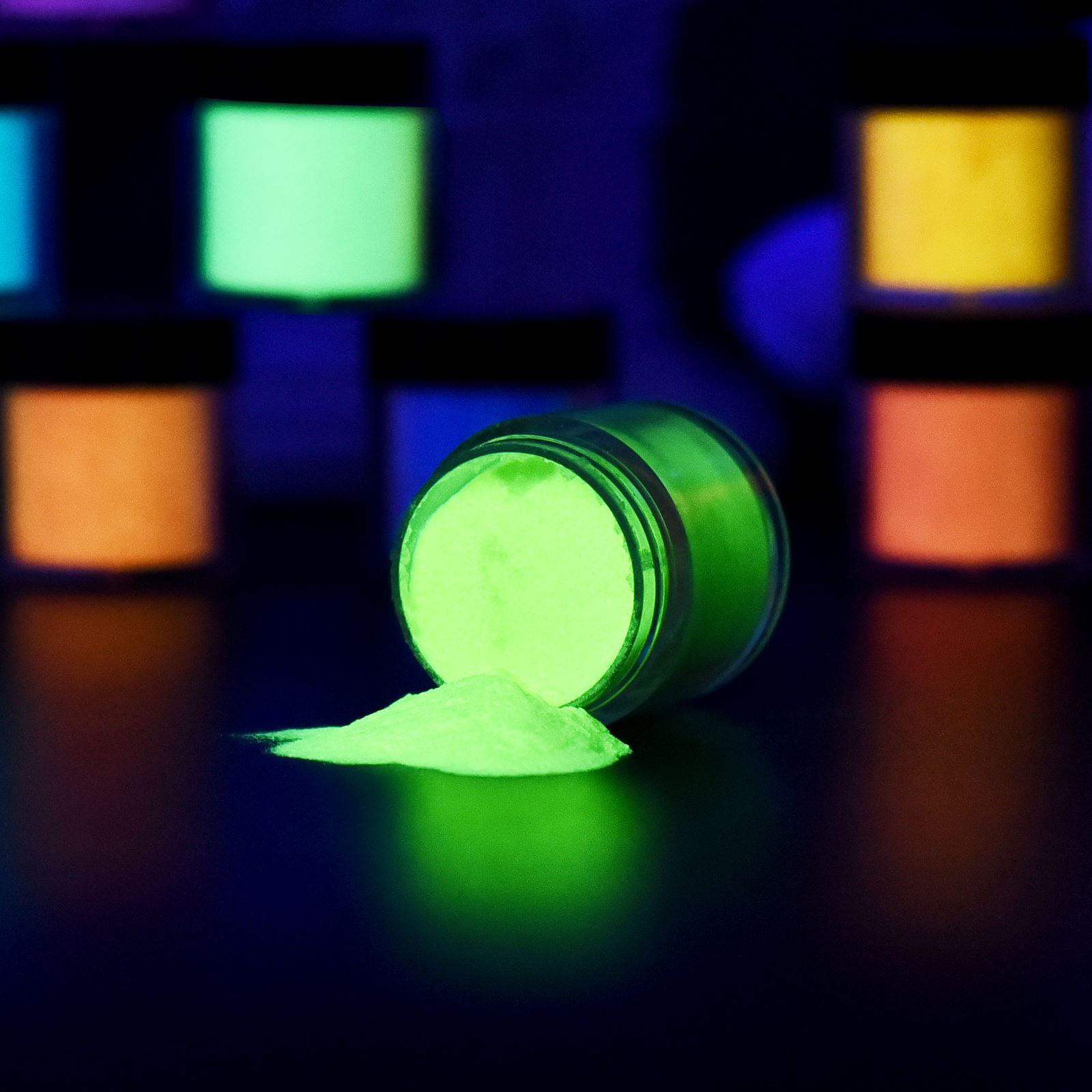 20g/Bottle Luminous Powder Resin Pigment DIY Epoxy Resin Mold Nail Art Glitter Powder Glow In The Dark Jewelry Making Supplies