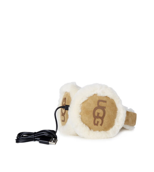 UGG Women's Logo Bluetooth Earmuff in Chestnut, Shearling
