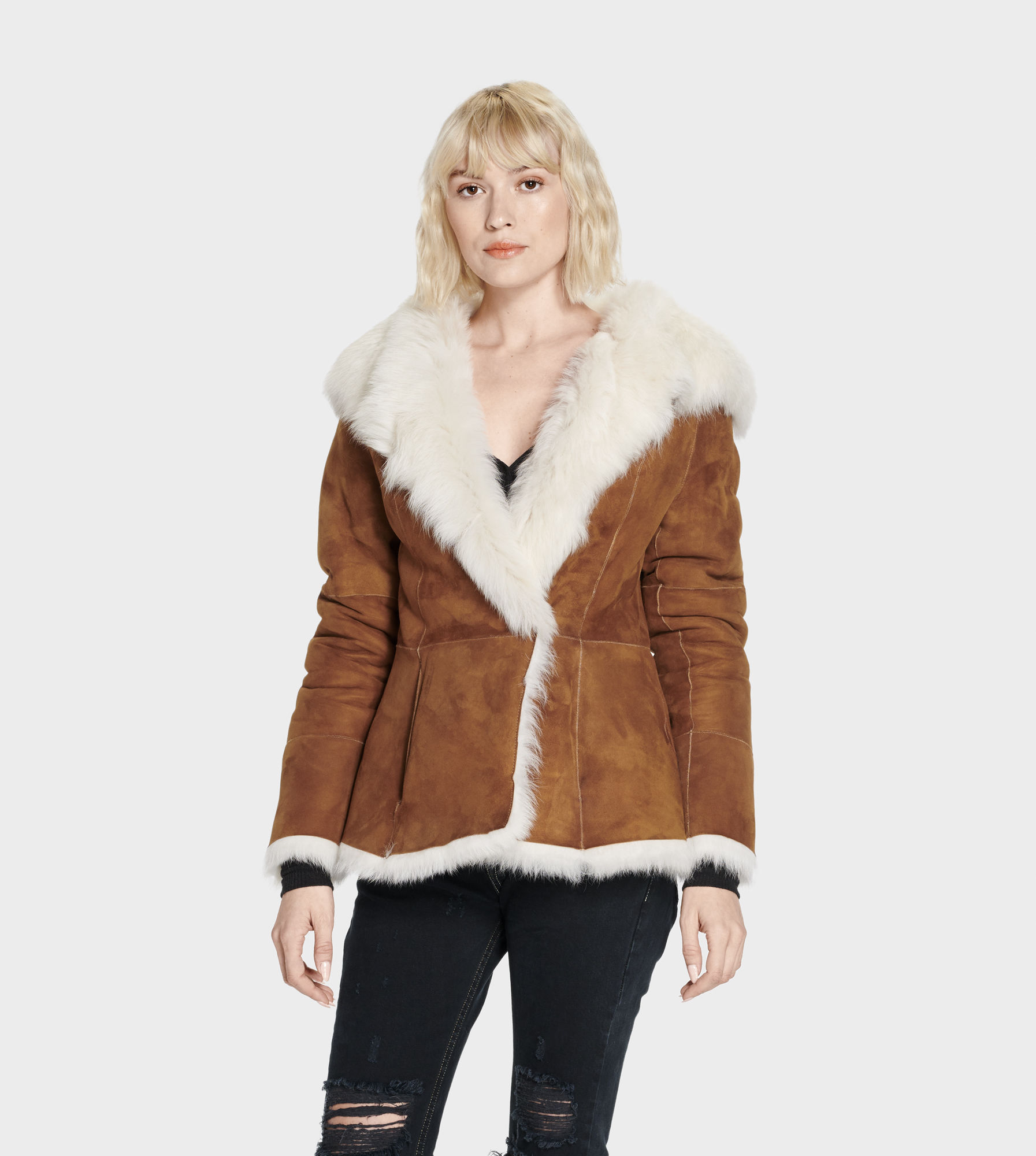 UGG Karlene Toscana Jacketfor Women in Green, Size Medium, Shearling