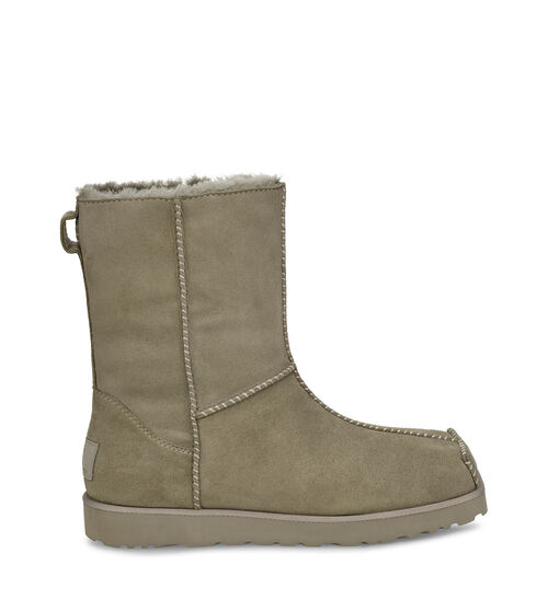 UGG Crafted Stitched Boot in Grey/Grey, Size 8