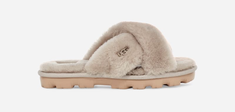 UGG® Fuzzette for Women in Grey, Size 6, Shearling