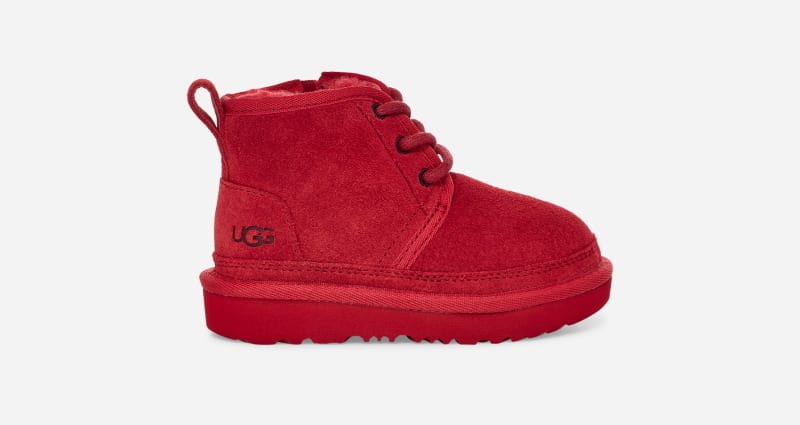 UGG Neumel II Boot for Kids in Red, Size 7, Suede