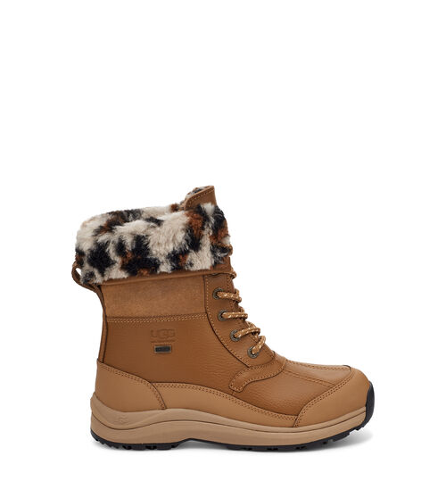 UGG Women's Zaylee Leopard in Chestnut, Size 6