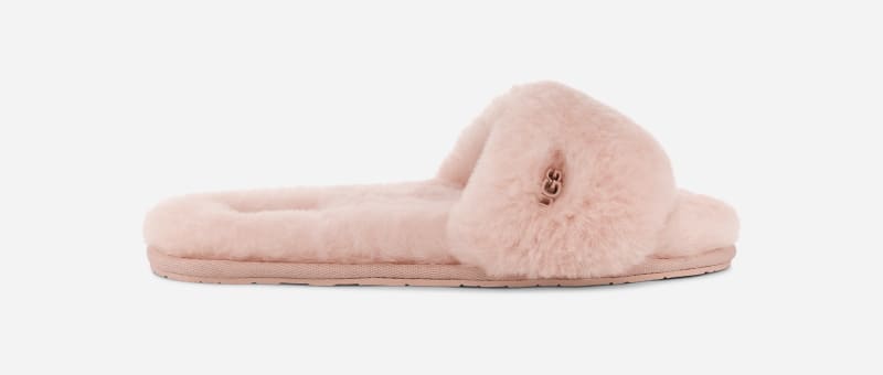 UGG® Fluff Slide II in Pink, Size 8